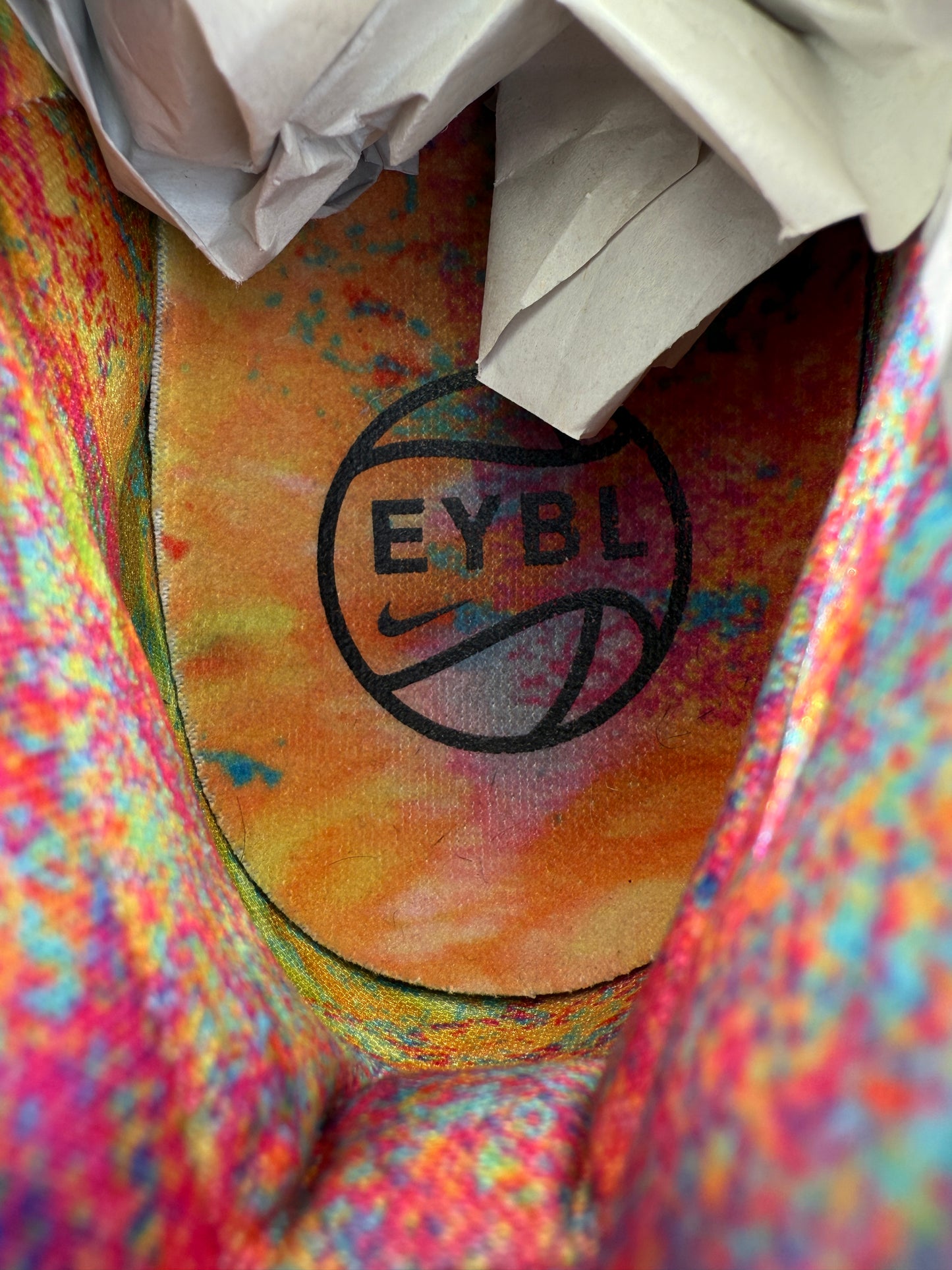 Kyrie Eybl (size 12)