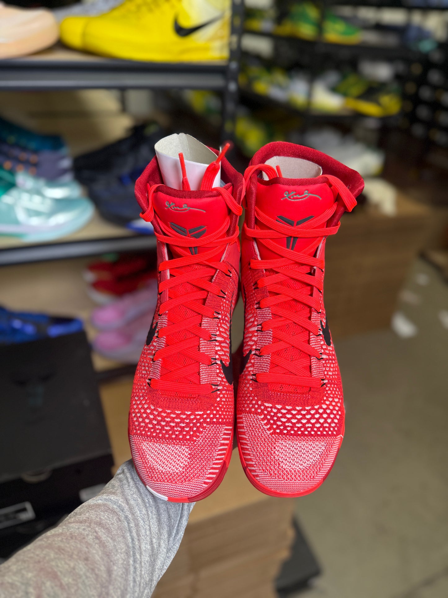 Kobe 10 Christmas (10)