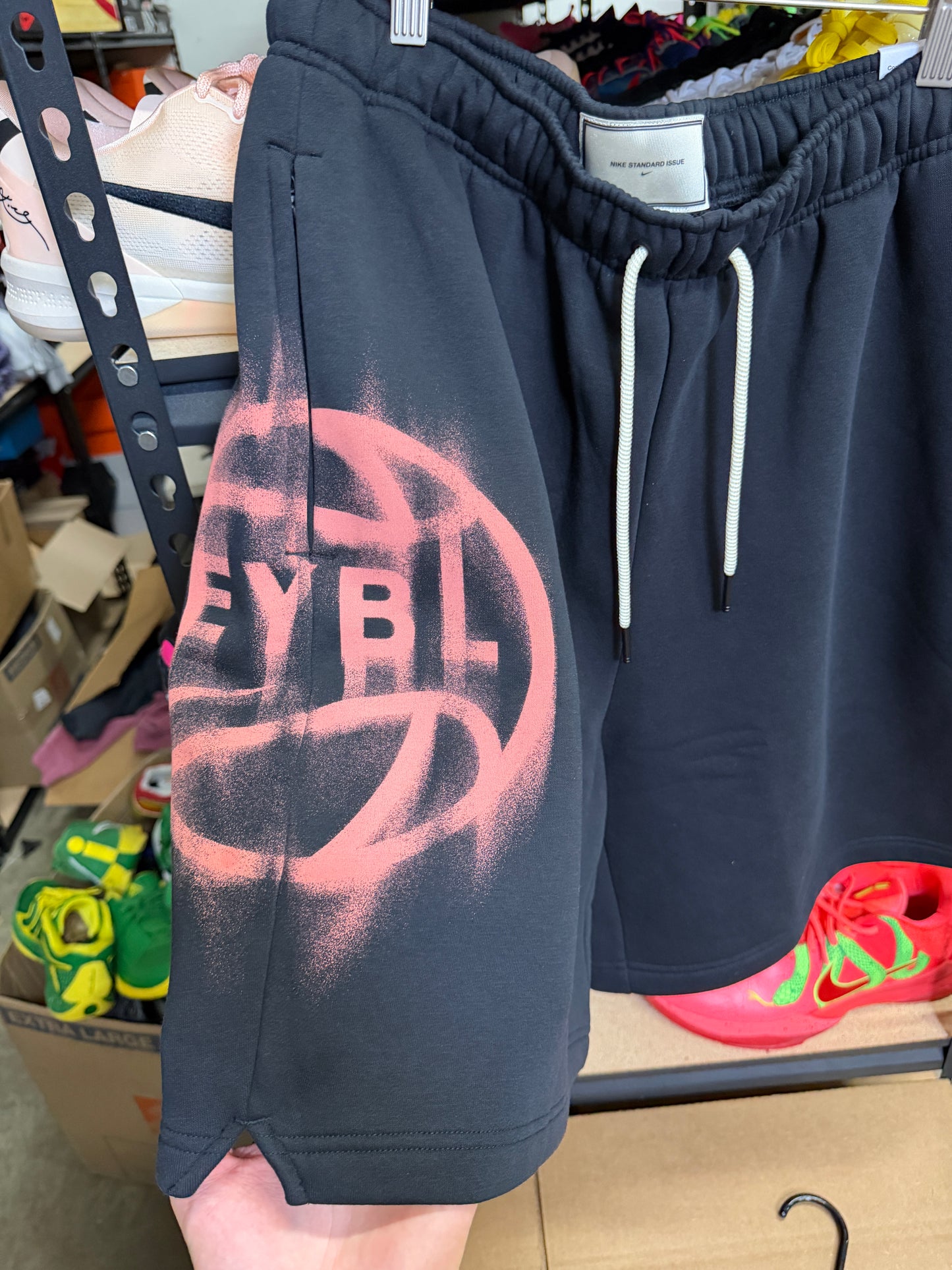 Eybl shorts (M)