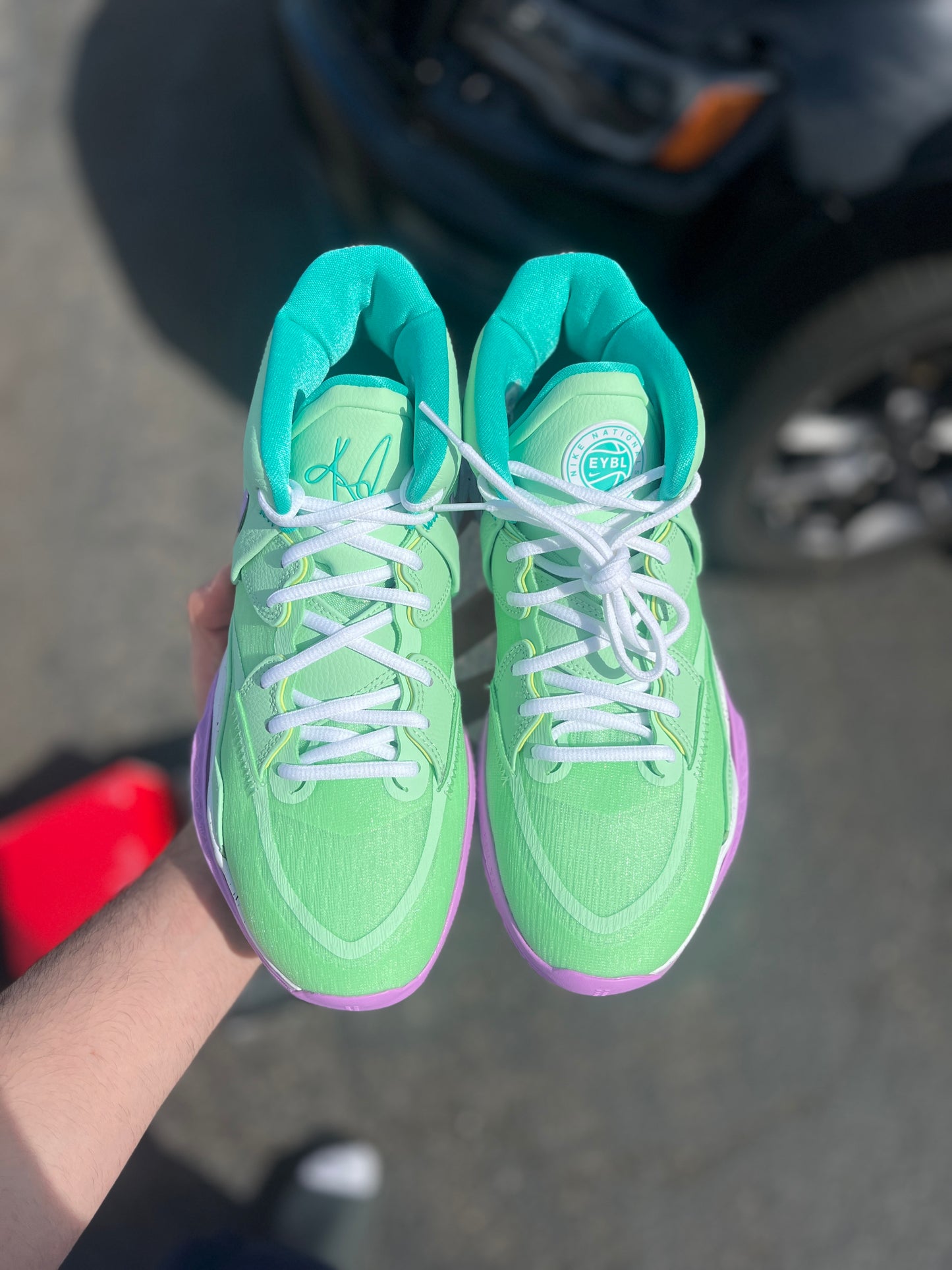 EYBL Kyrie