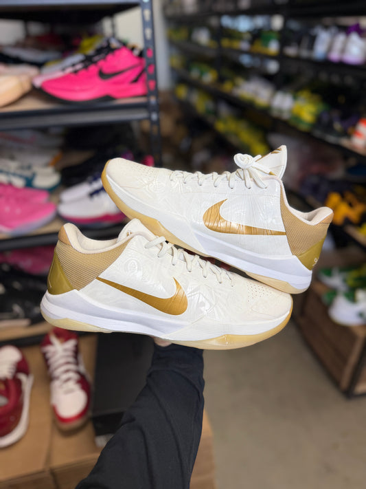 Kobe 5 Big Stage Home (13)