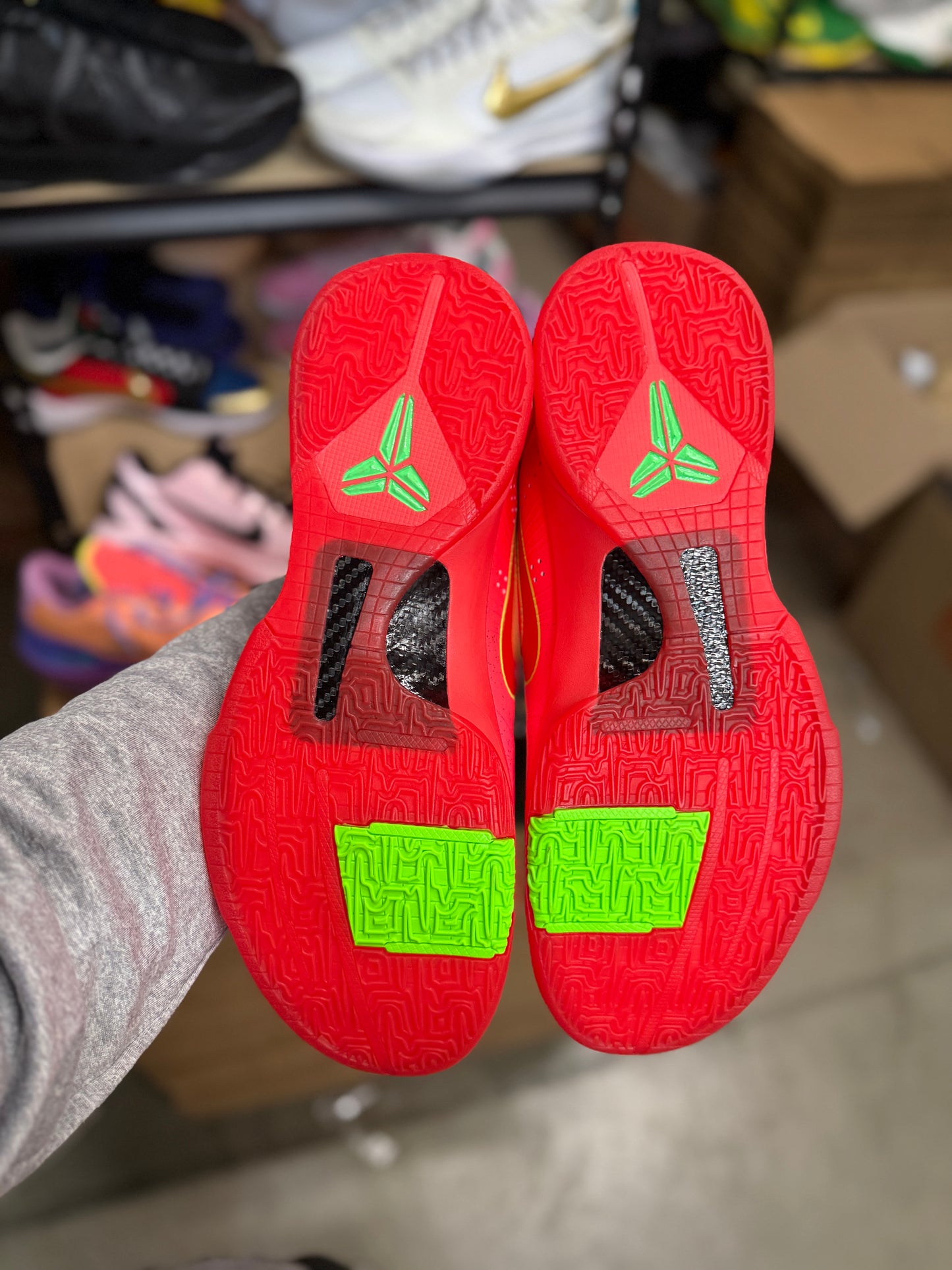 Kobe 5 Mamba League Invitational PE (12.5)