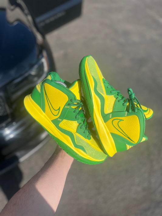 Kyrie Oregon PE (size 9.5)