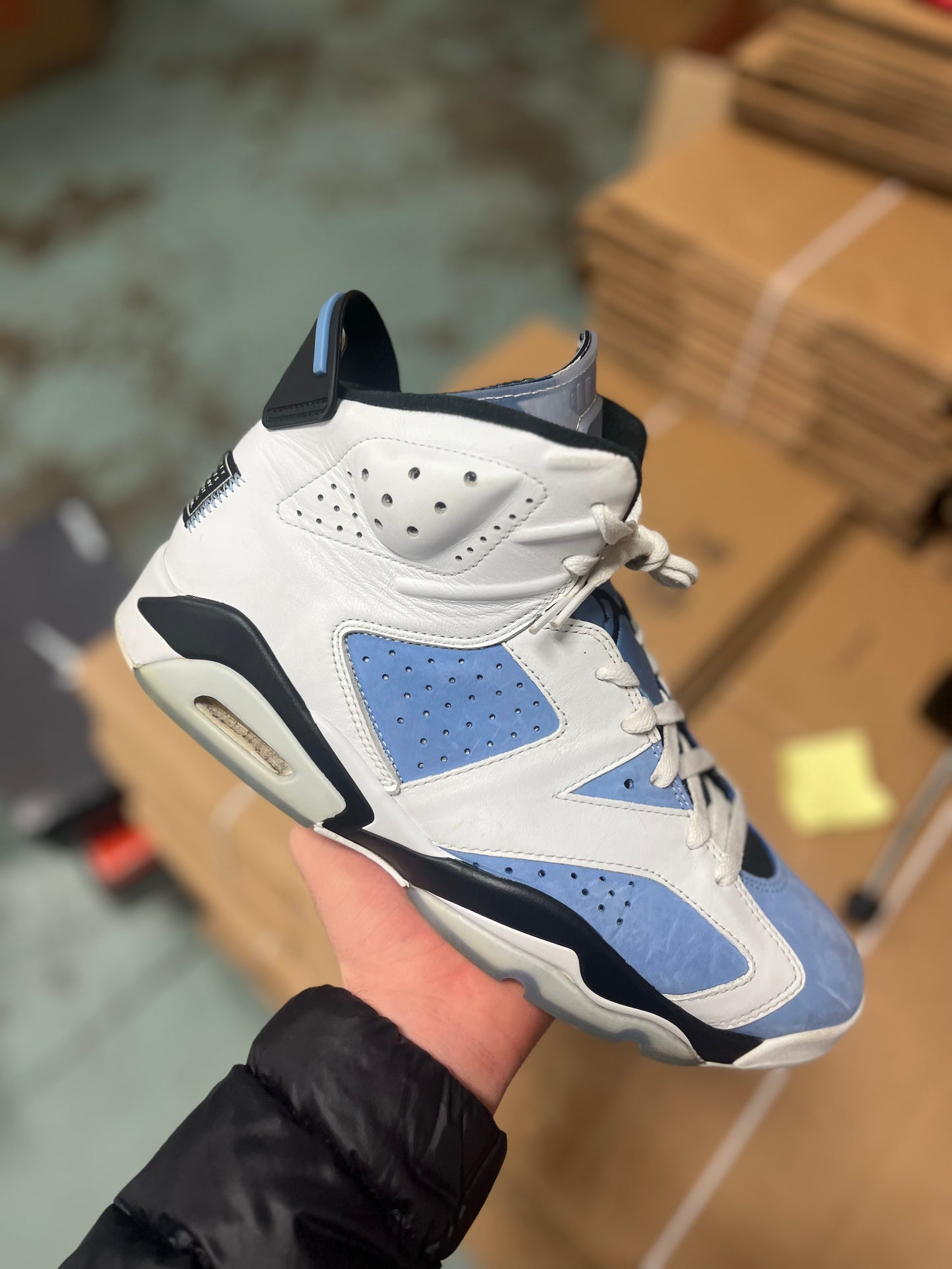 AJ6 ‘UNC’ (size 12)