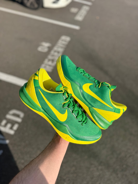 Kobe 8 Oregon PE (size 14)