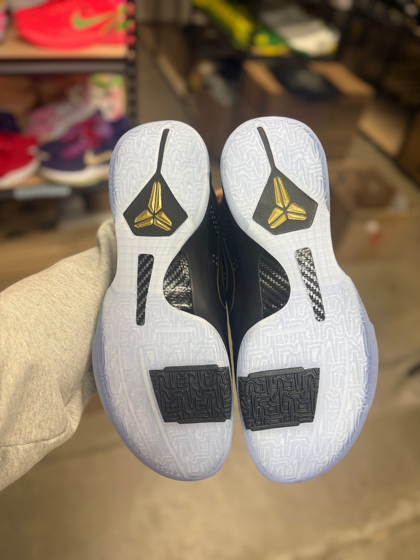 Kobe 5 YOTM (9,12)