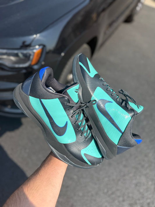 Academy 5 PE (size 14)