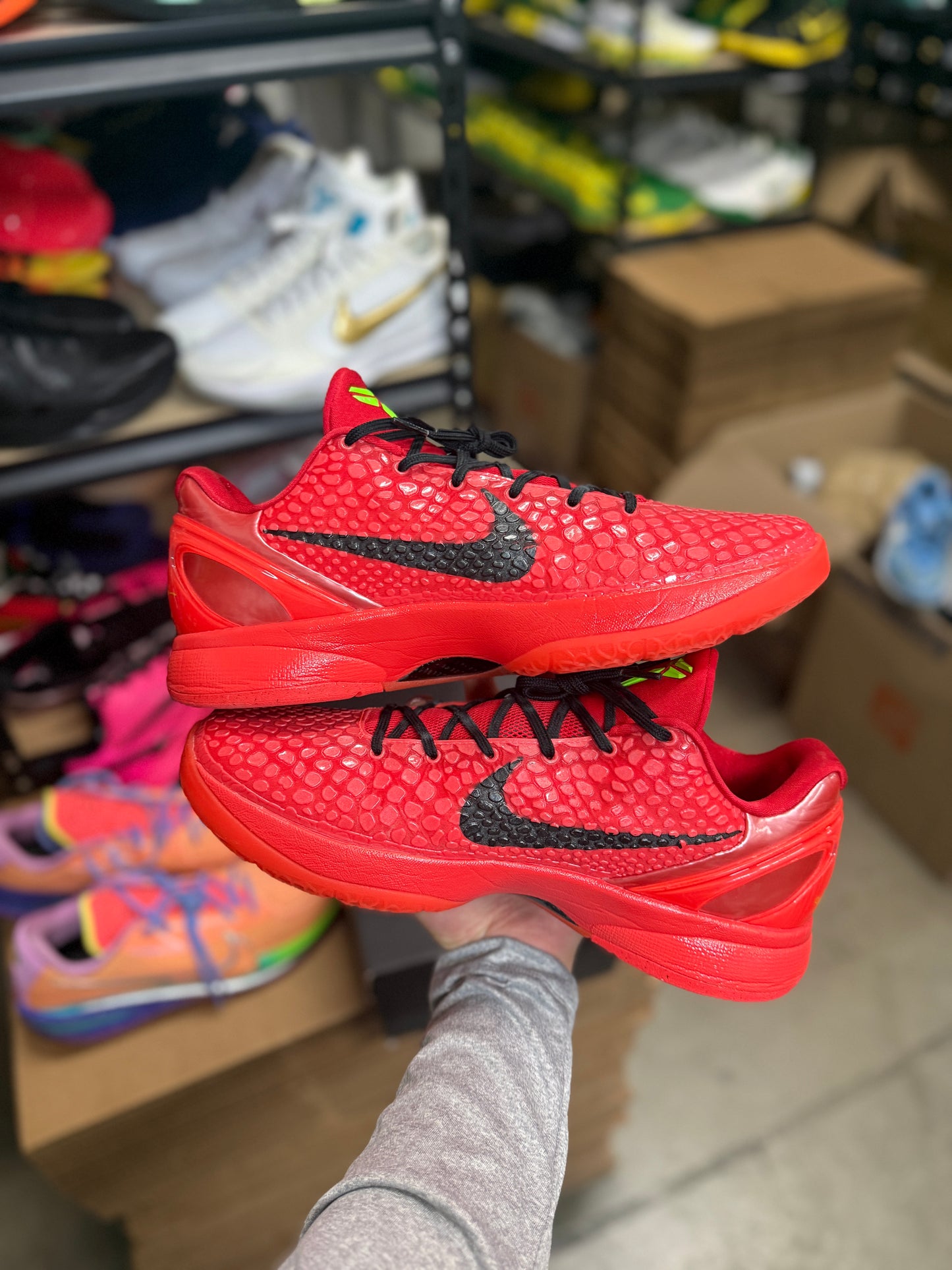 Kobe 6 Reverse Grinch (13)