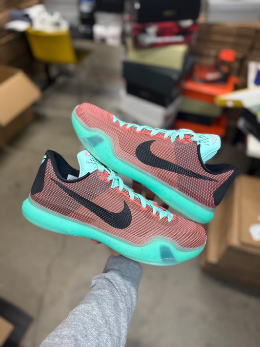Kobe 10 Easter (11.5)