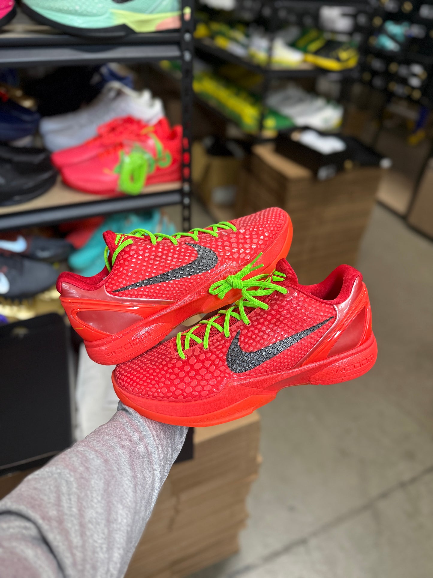 Kobe 6 Reverse Grinch (13)