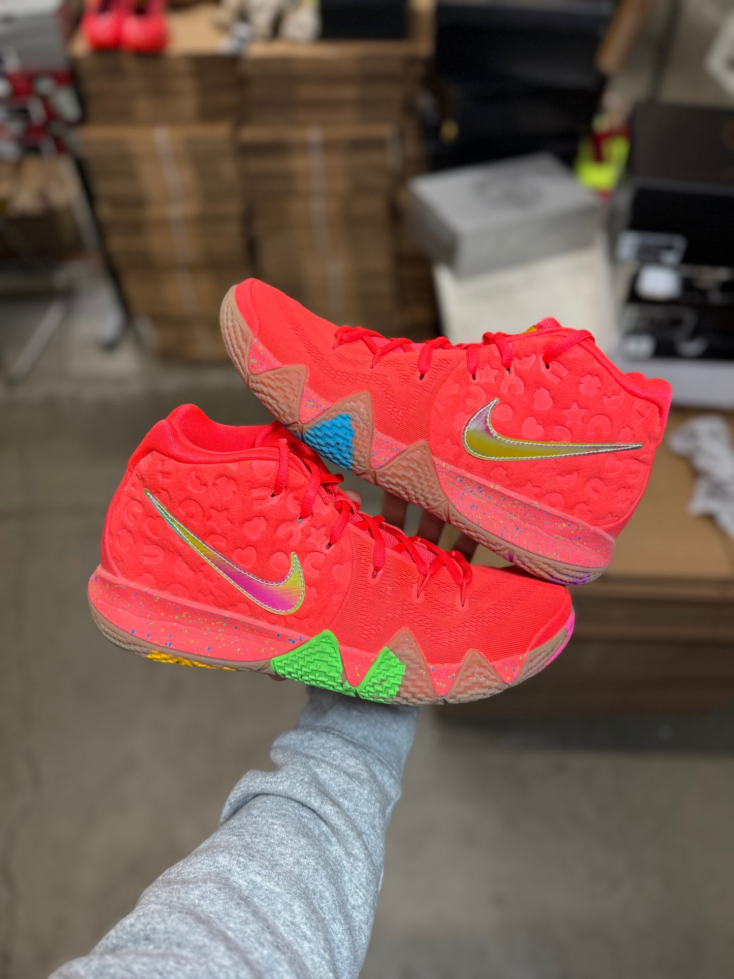 Kyrie Lucky Charms (10)