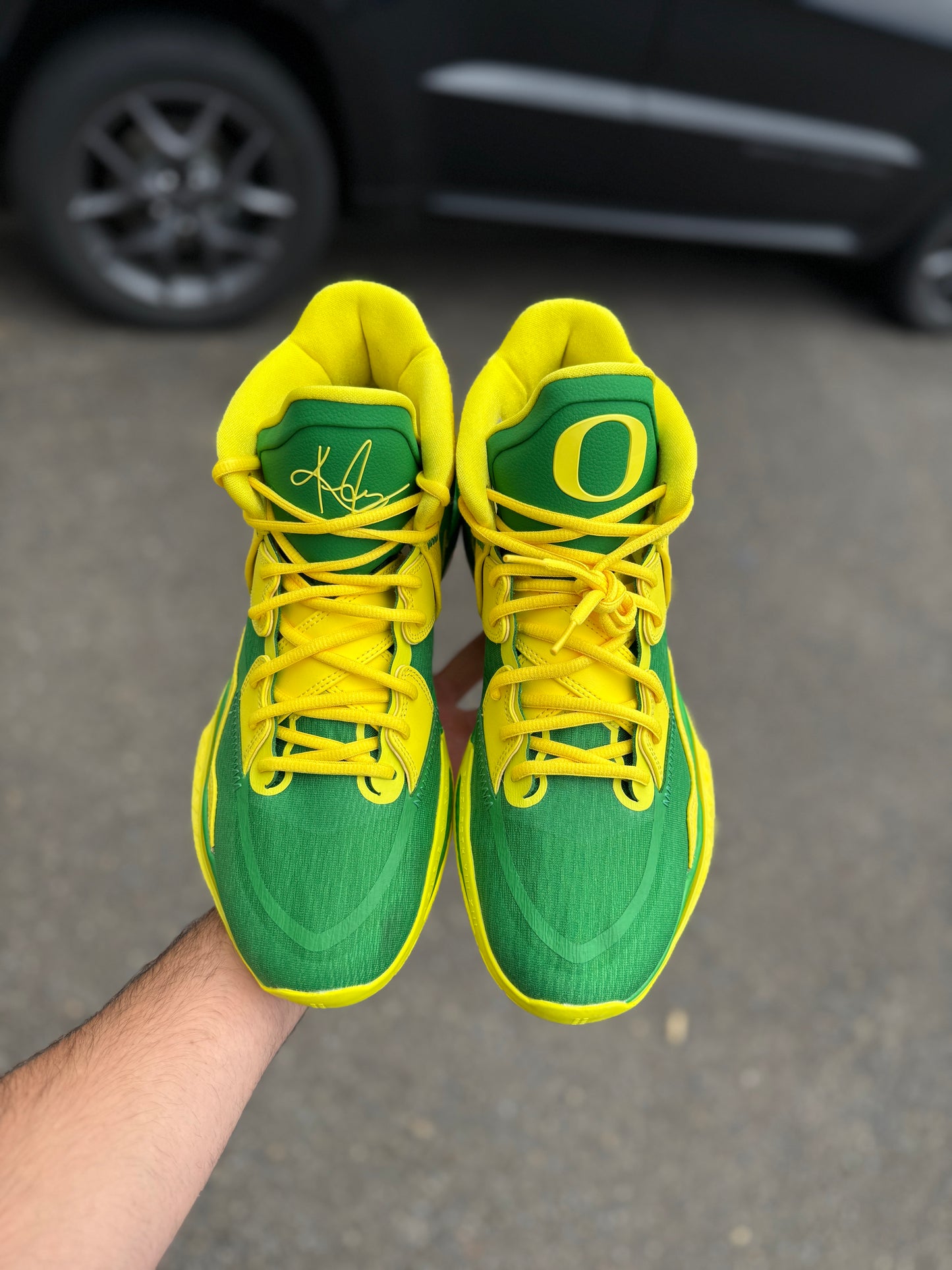 Kyrie Oregon PE (size 13)