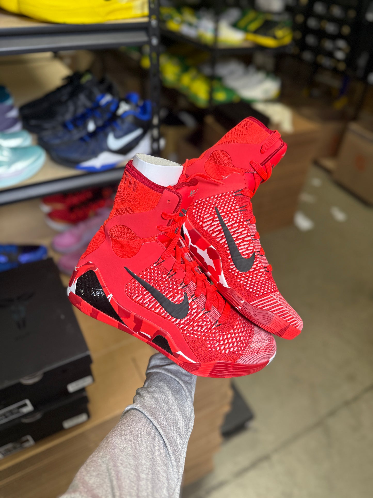 Kobe 10 Christmas (10)