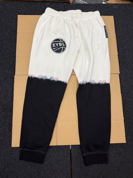 Eybl sweats (XL)