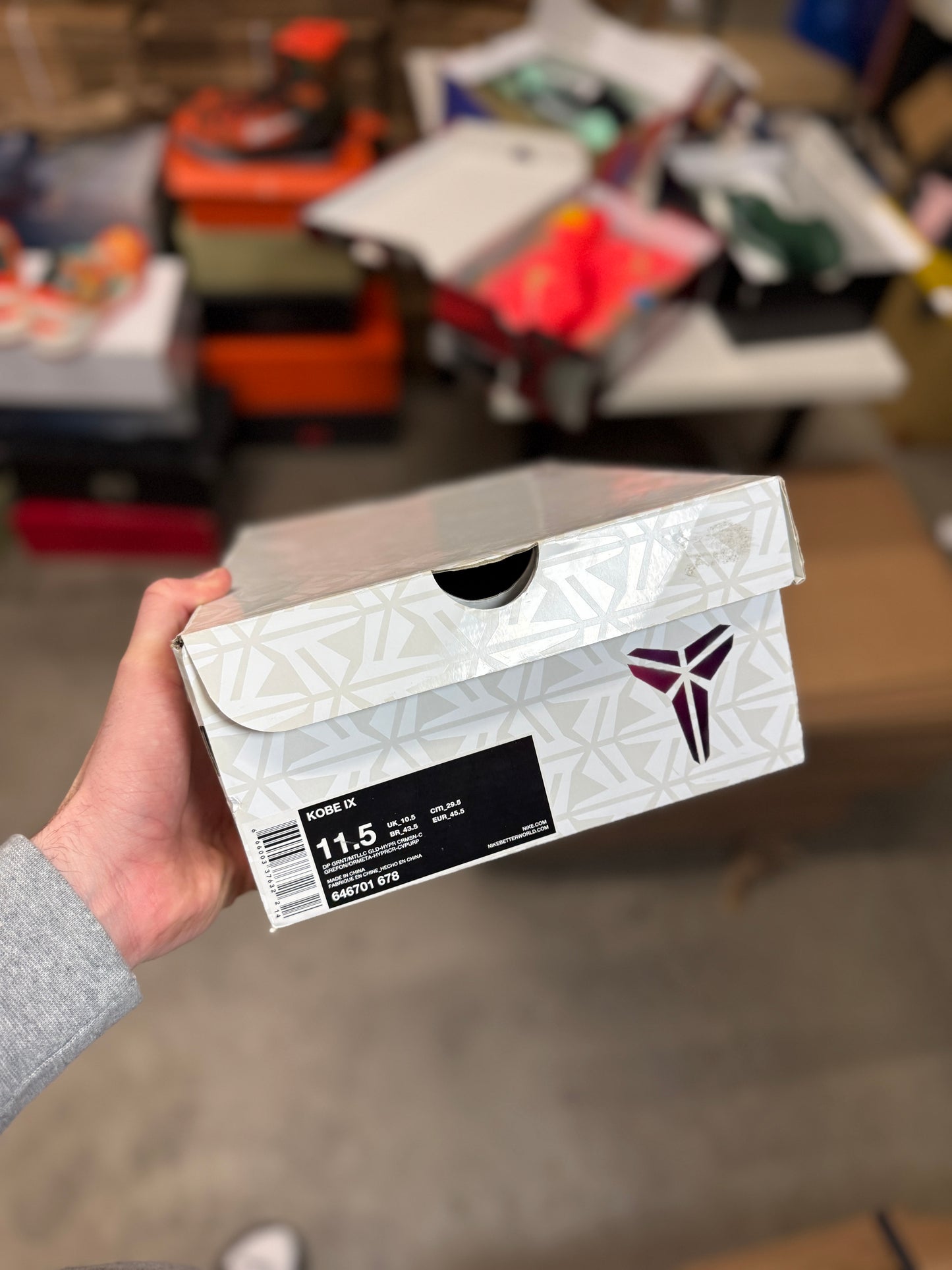 Kobe 9 Garnet (11.5)