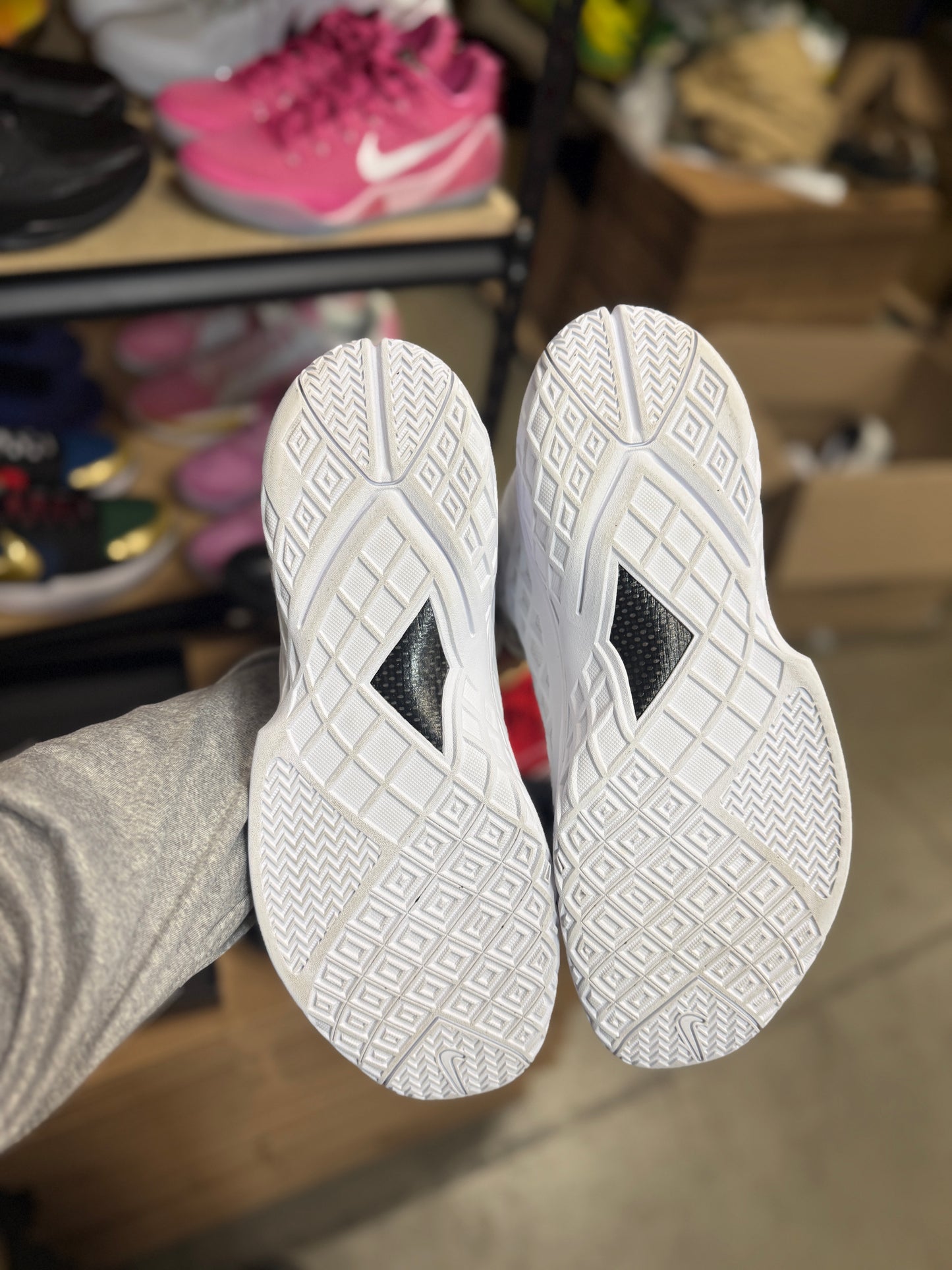 Kobe 3 Halo (12)