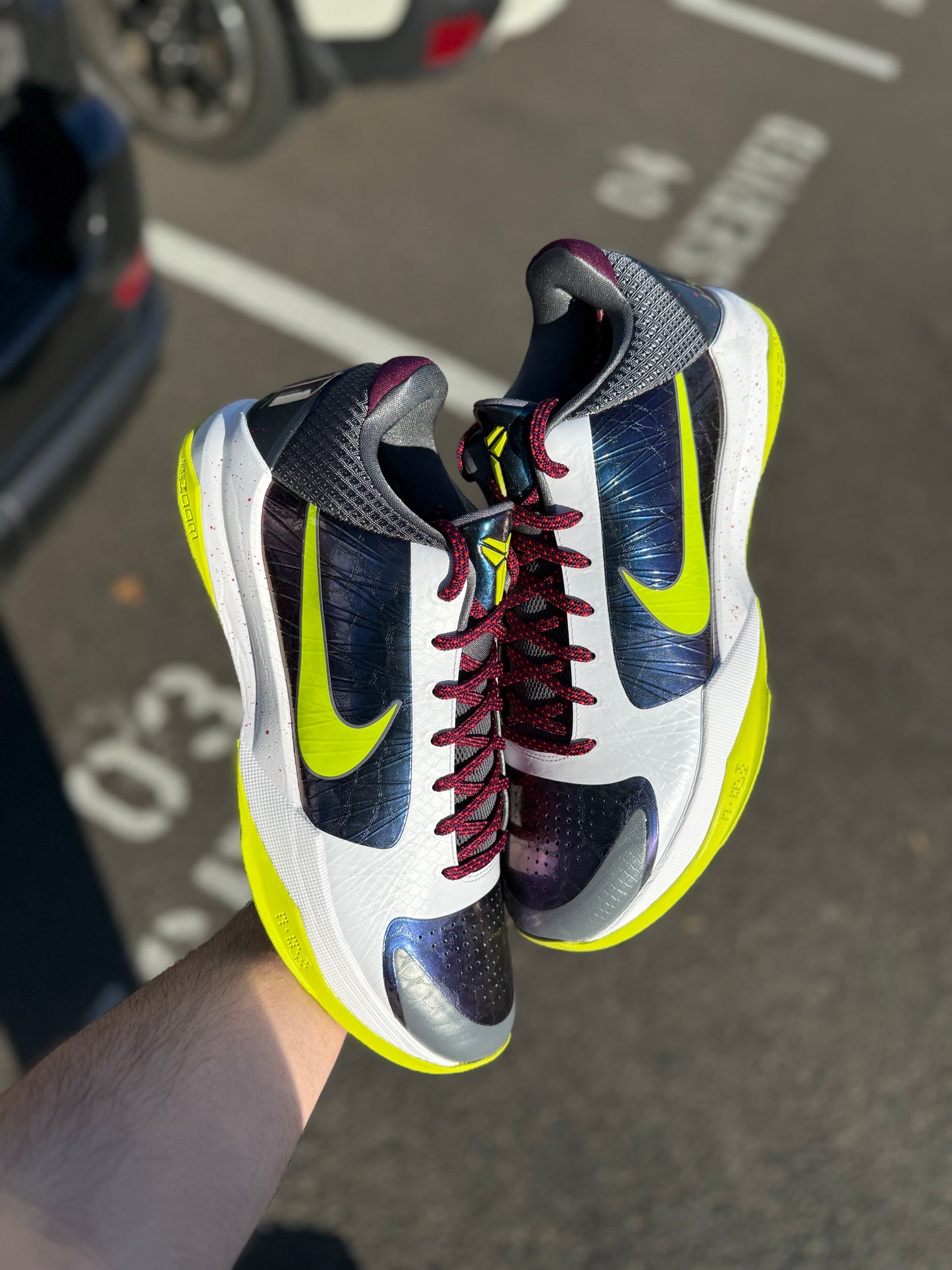 Kobe 5 Chaos (size 15)