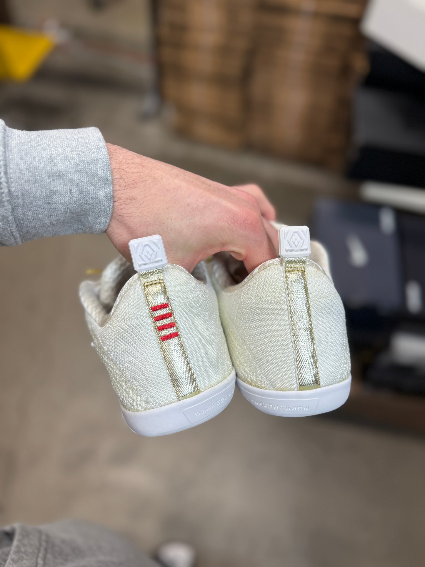 Kobe 11 White horse 4KB