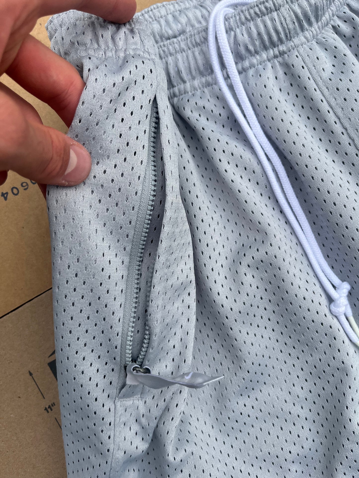 Academy mesh shorts (M,XL)