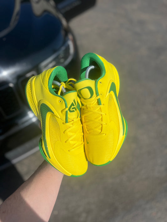 Freak Oregon PE (size 9)