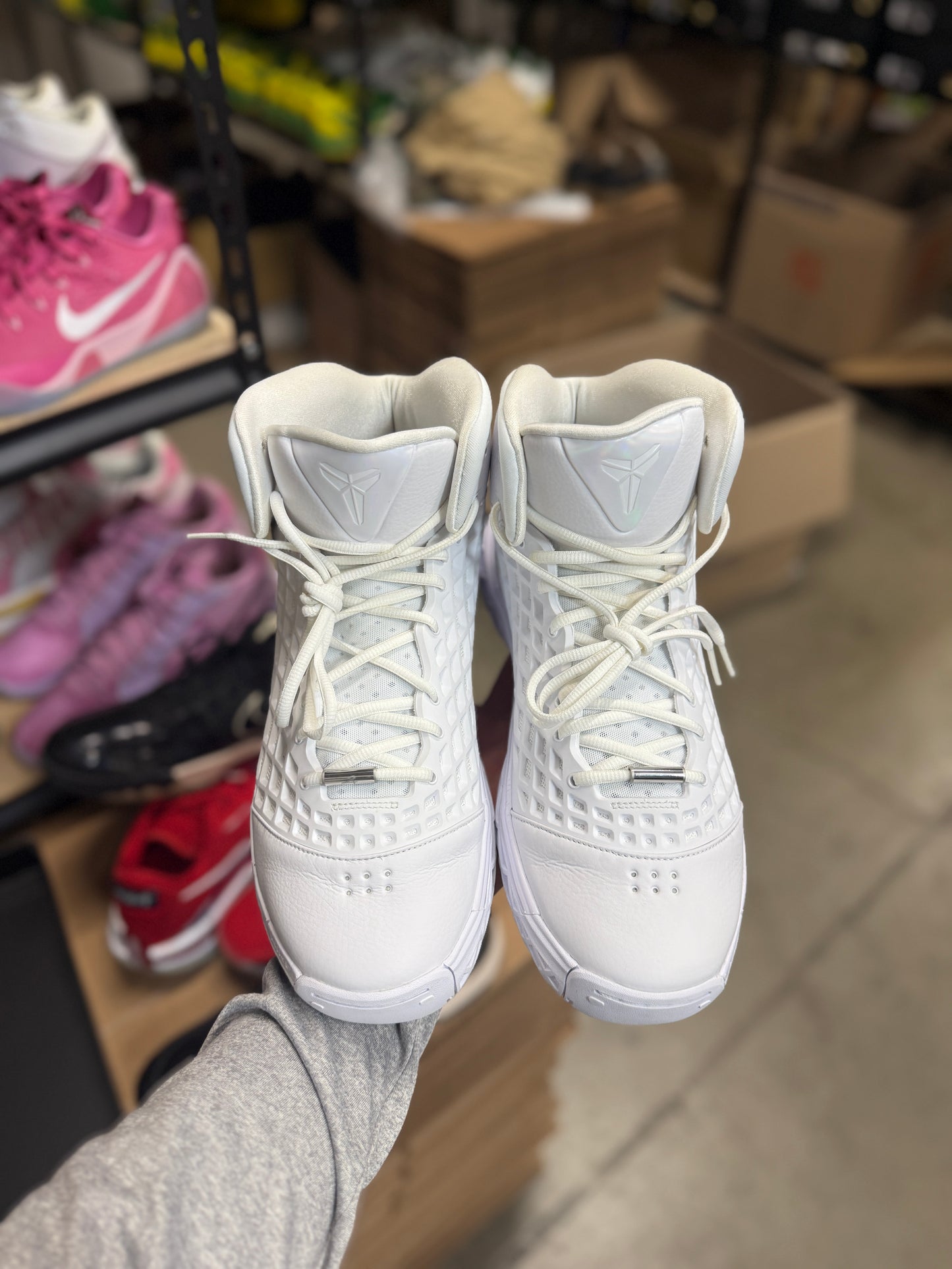 Kobe 3 Halo (12)