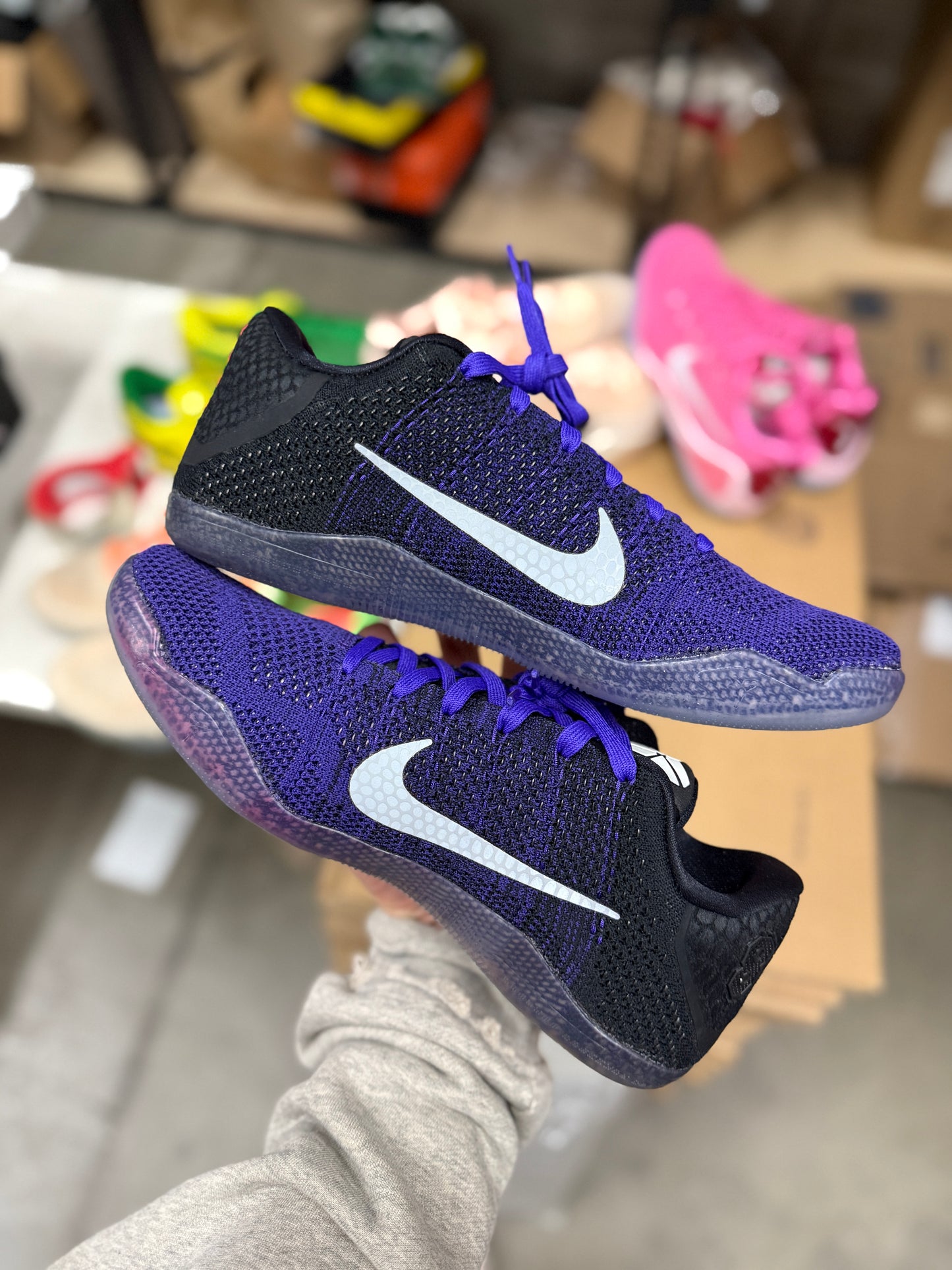 Kobe 11 Eulogy Hyper Grape (size 9.5)