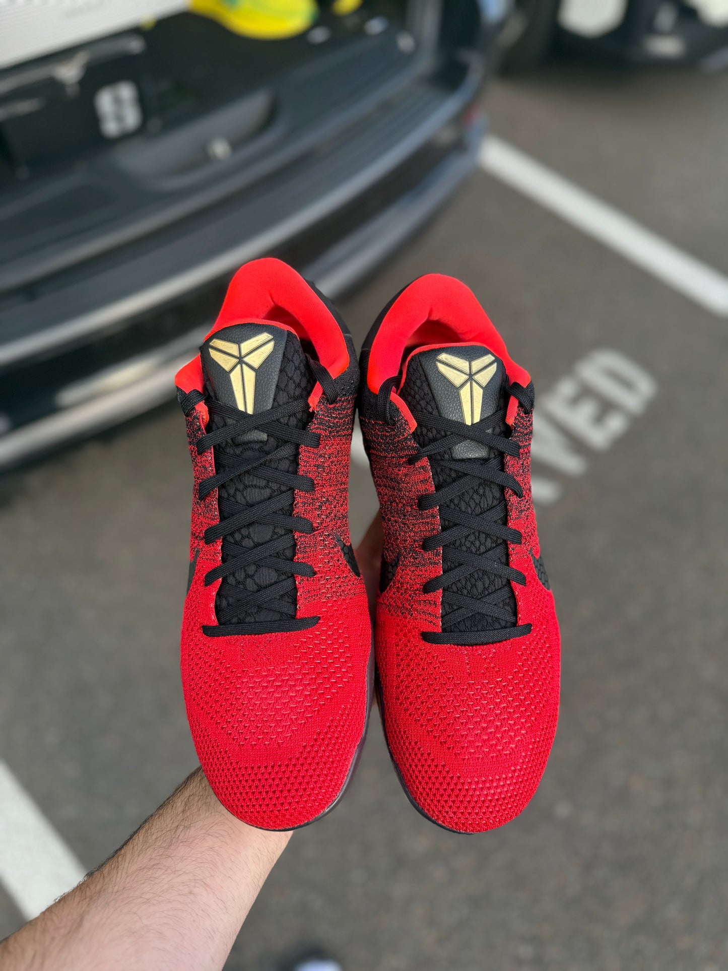 Kobe 11 Achilles Heel (size 13)