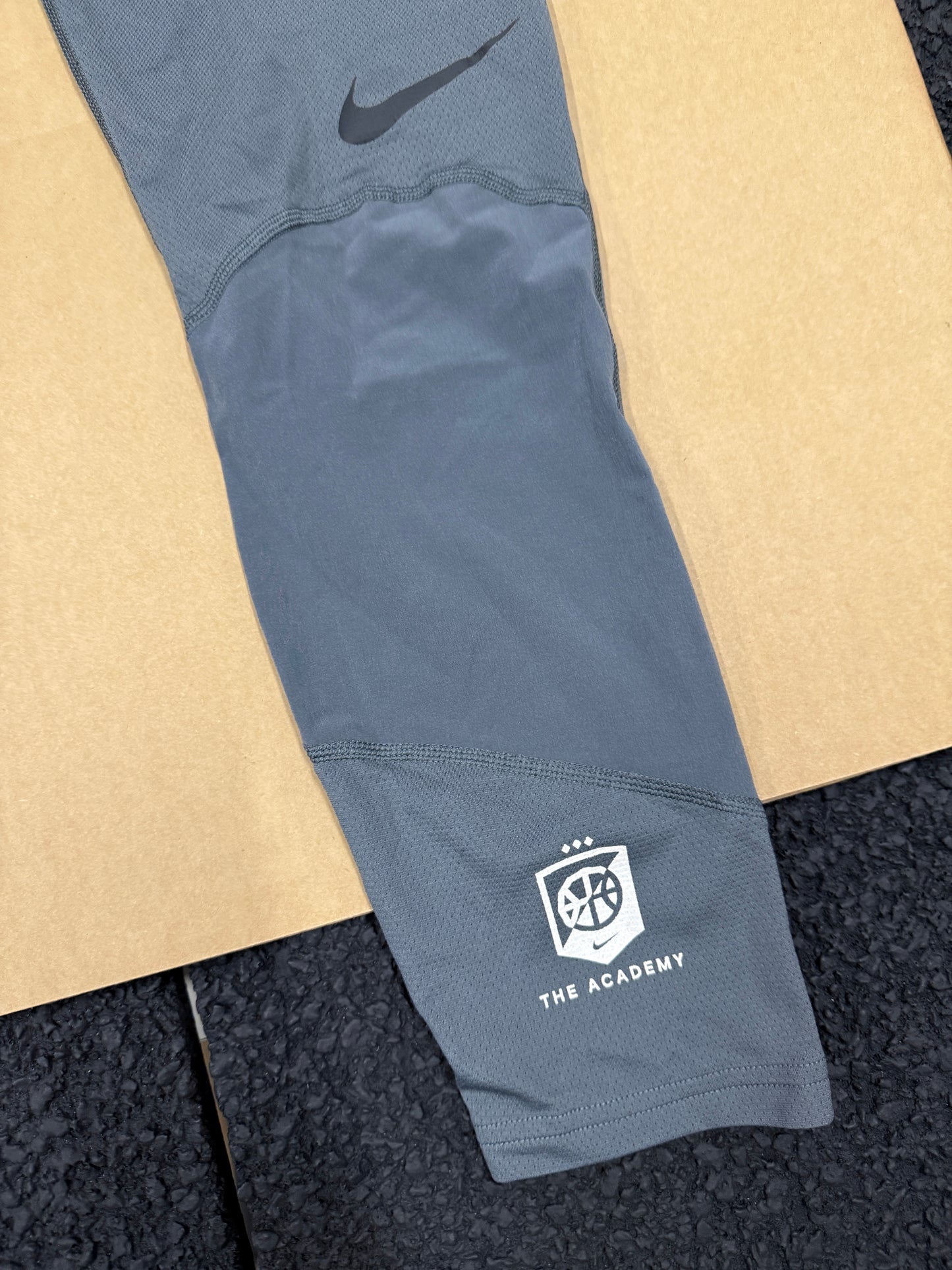 Academy compression (XL-tall)