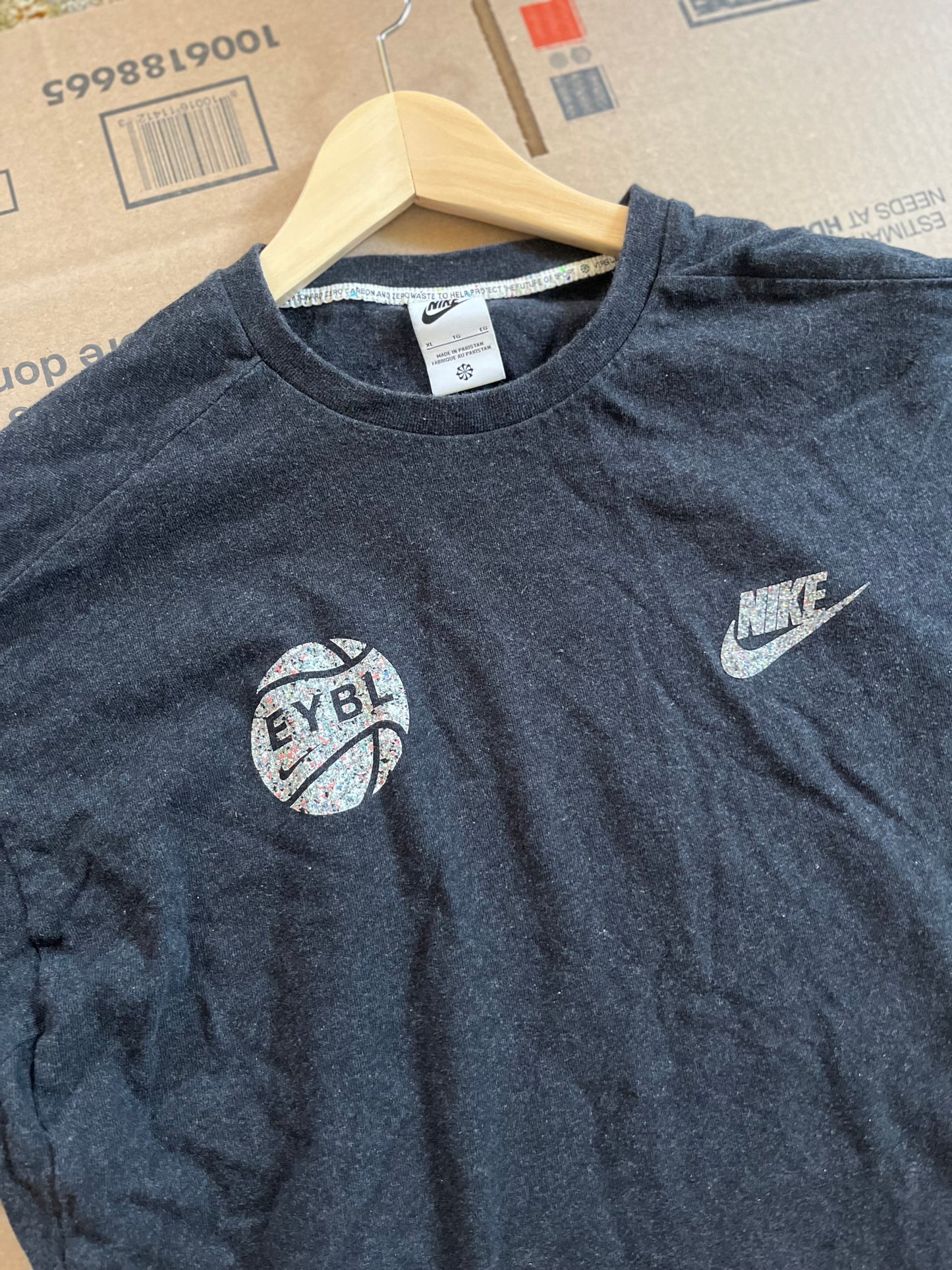 EYBL tee (XL)