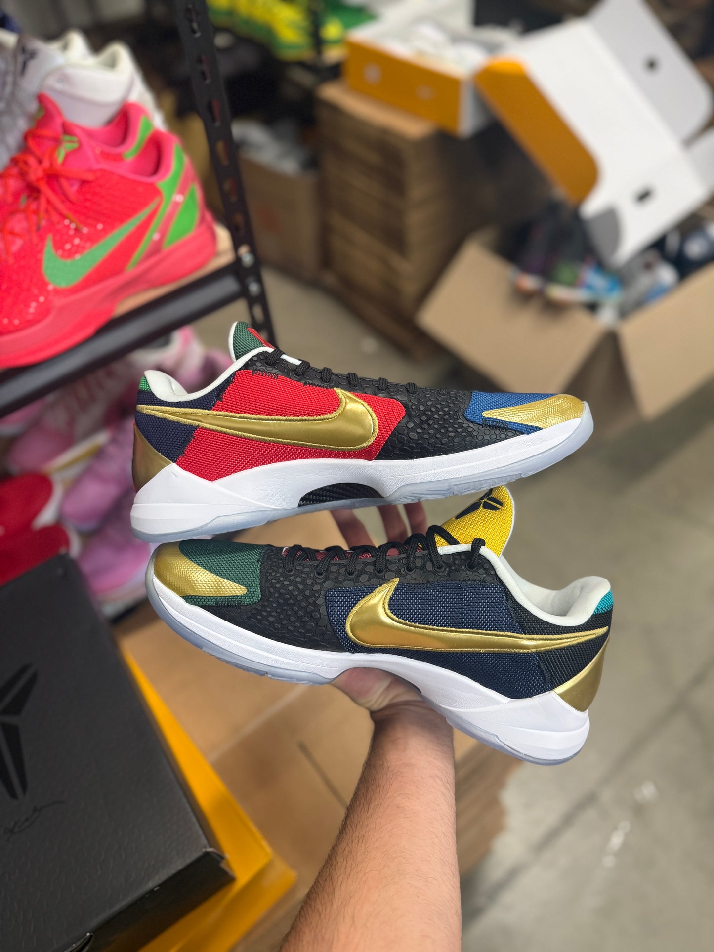 Kobe 5 Undefeated (13)