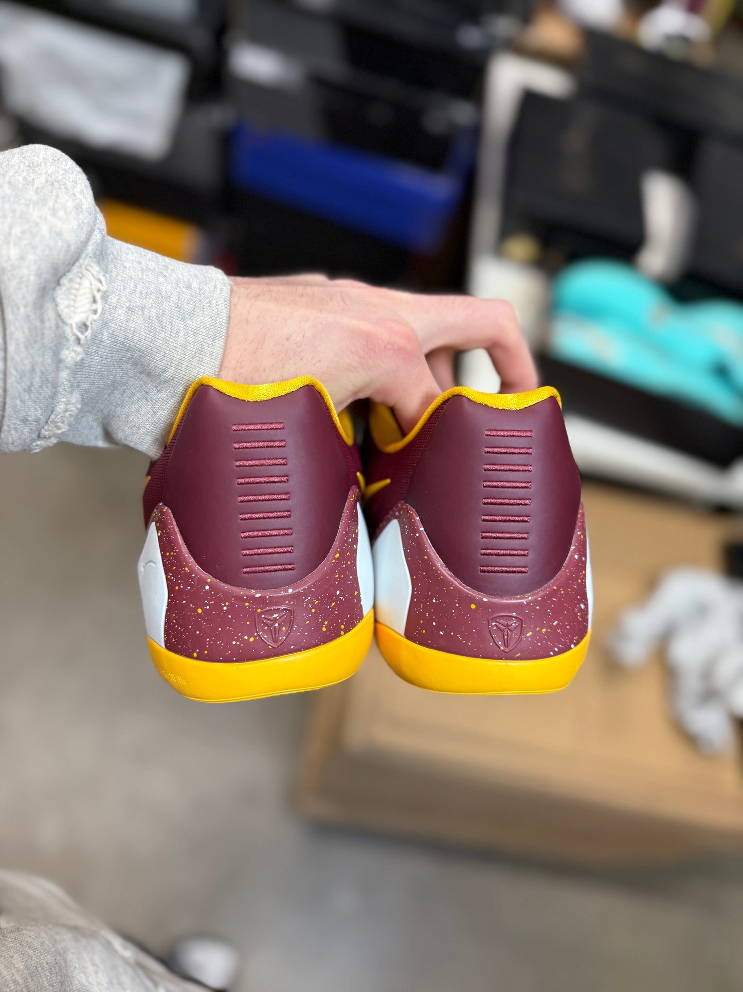 Kobe 9 USC PE (13.5)
