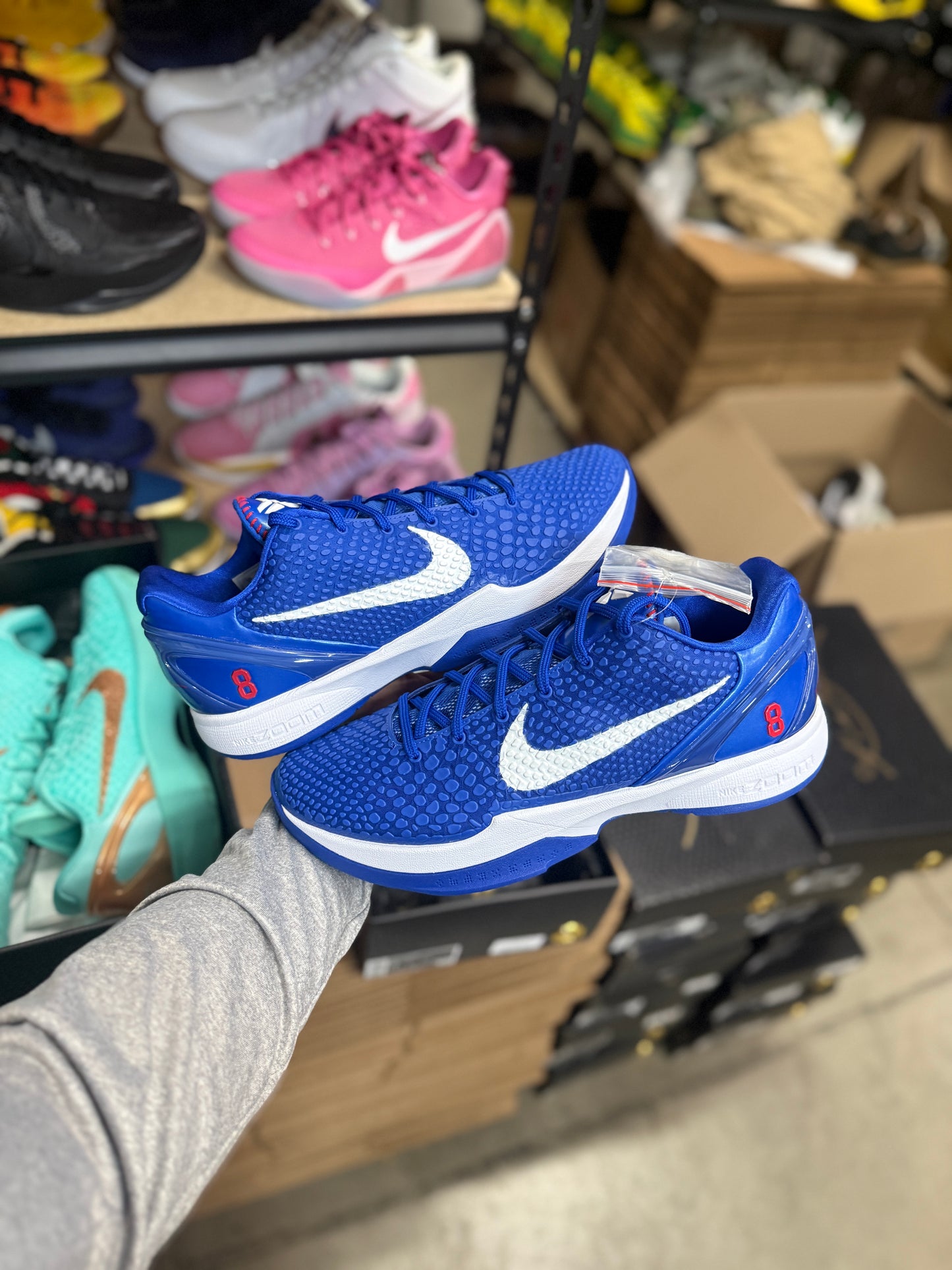 Kobe 6 Dodger (12)