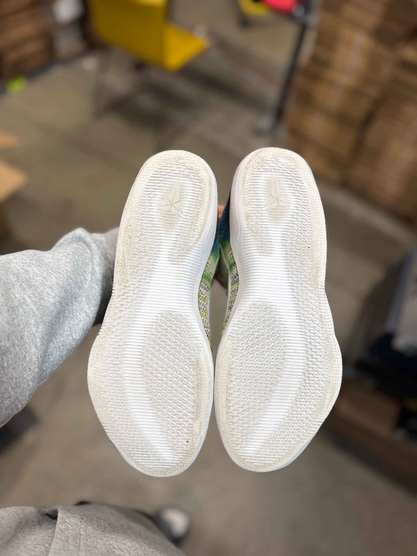 Kobe 11 Northern lights (10.5)