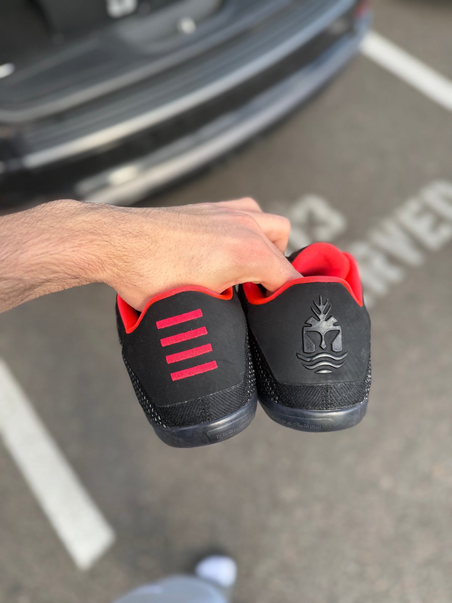 Kobe 11 Achilles Heel (size 13)