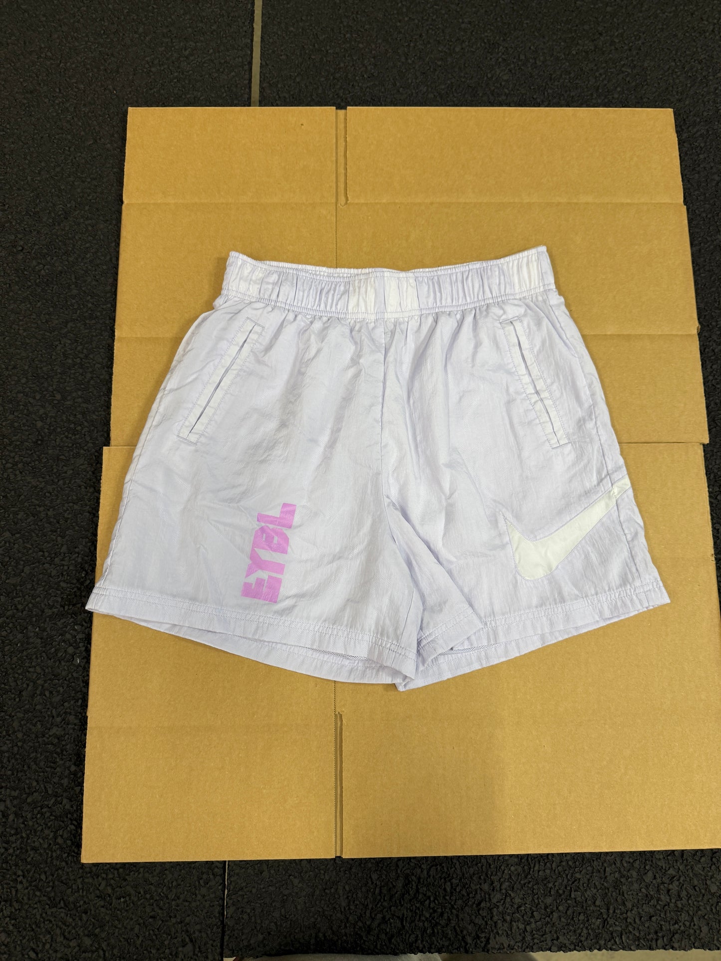 Eybl shorts (M)