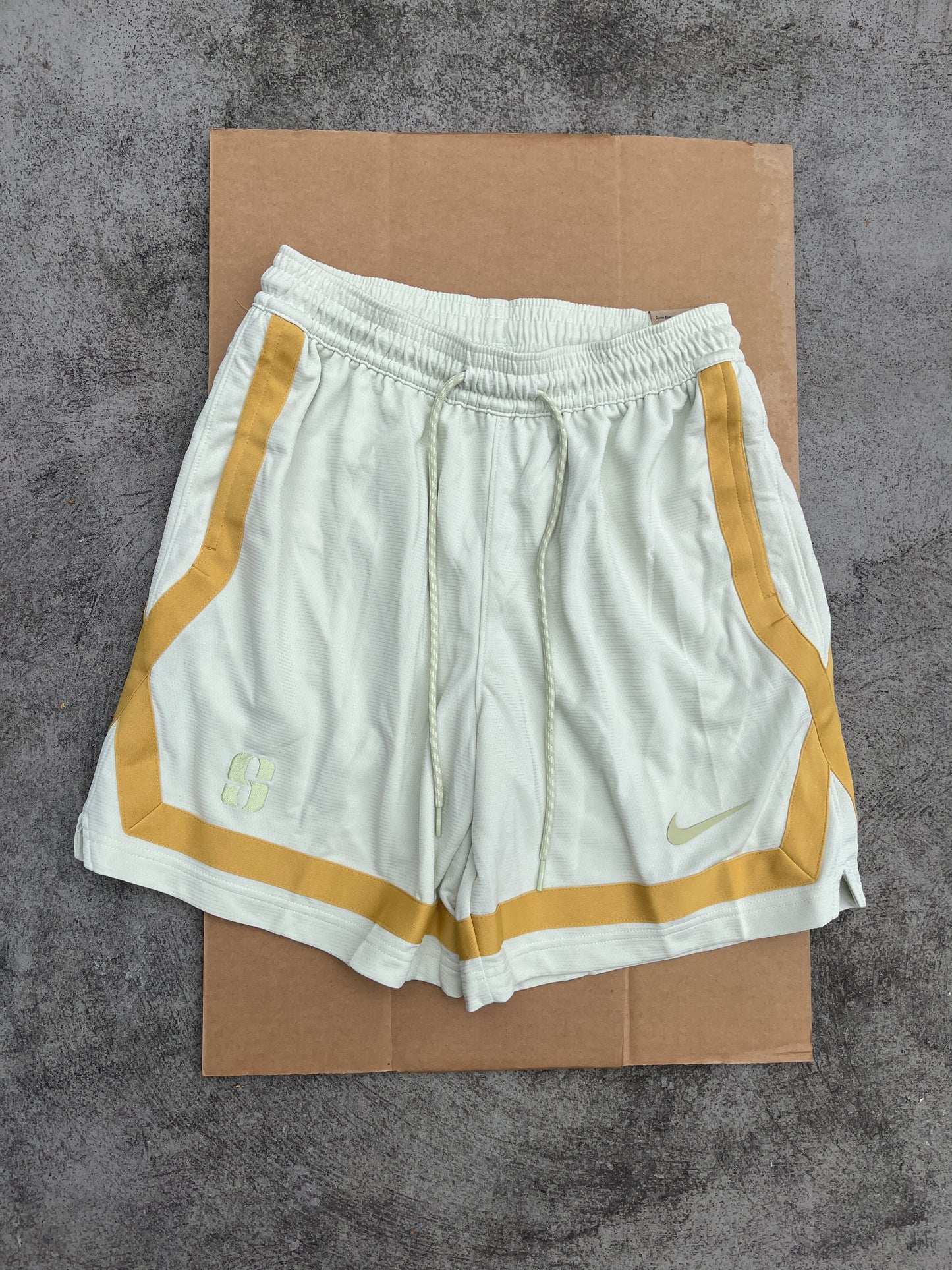 EYBL Sabrina shorts