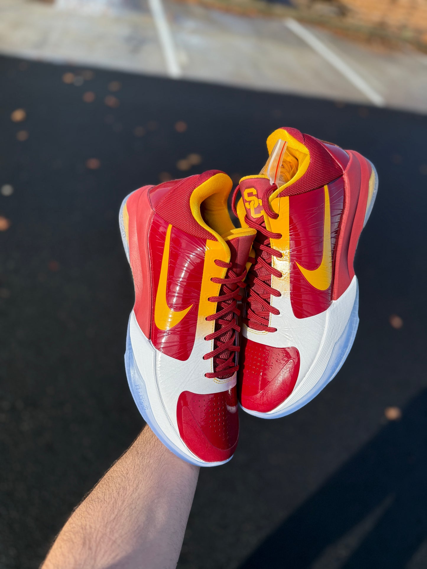 Kobe 5 USC PE (size 12)