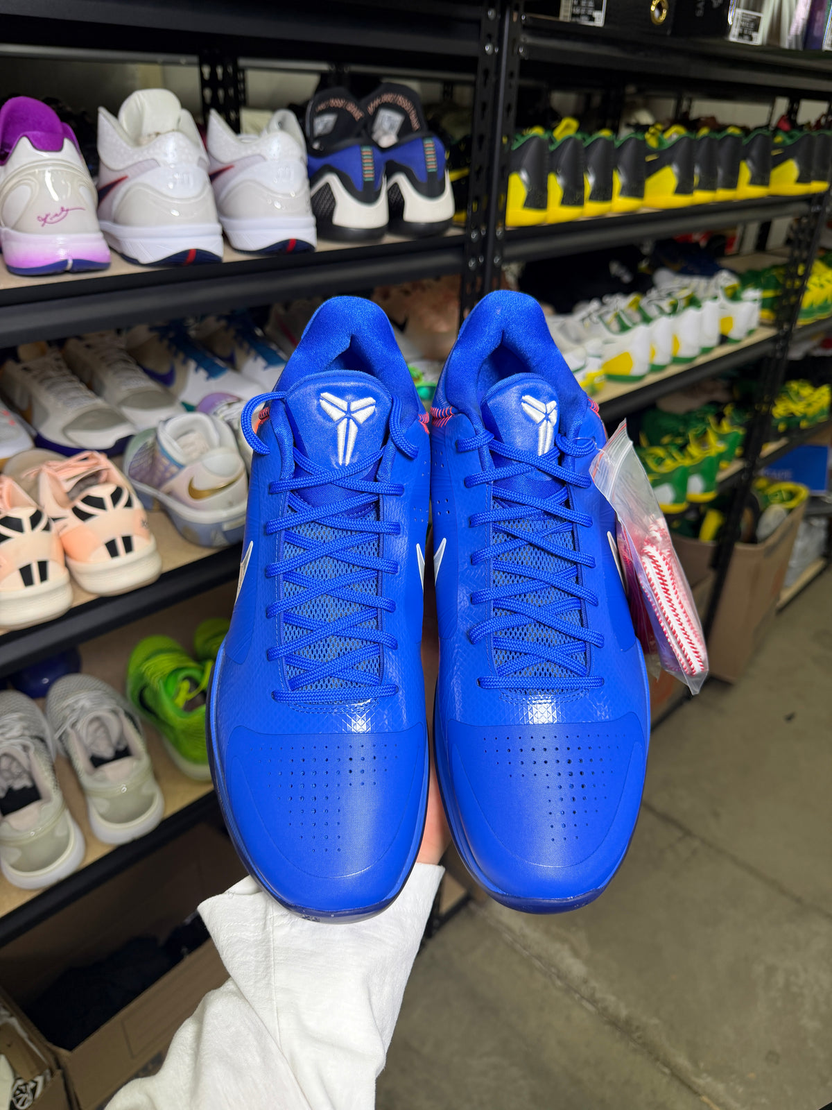 Kobe 5 Dodger (13)