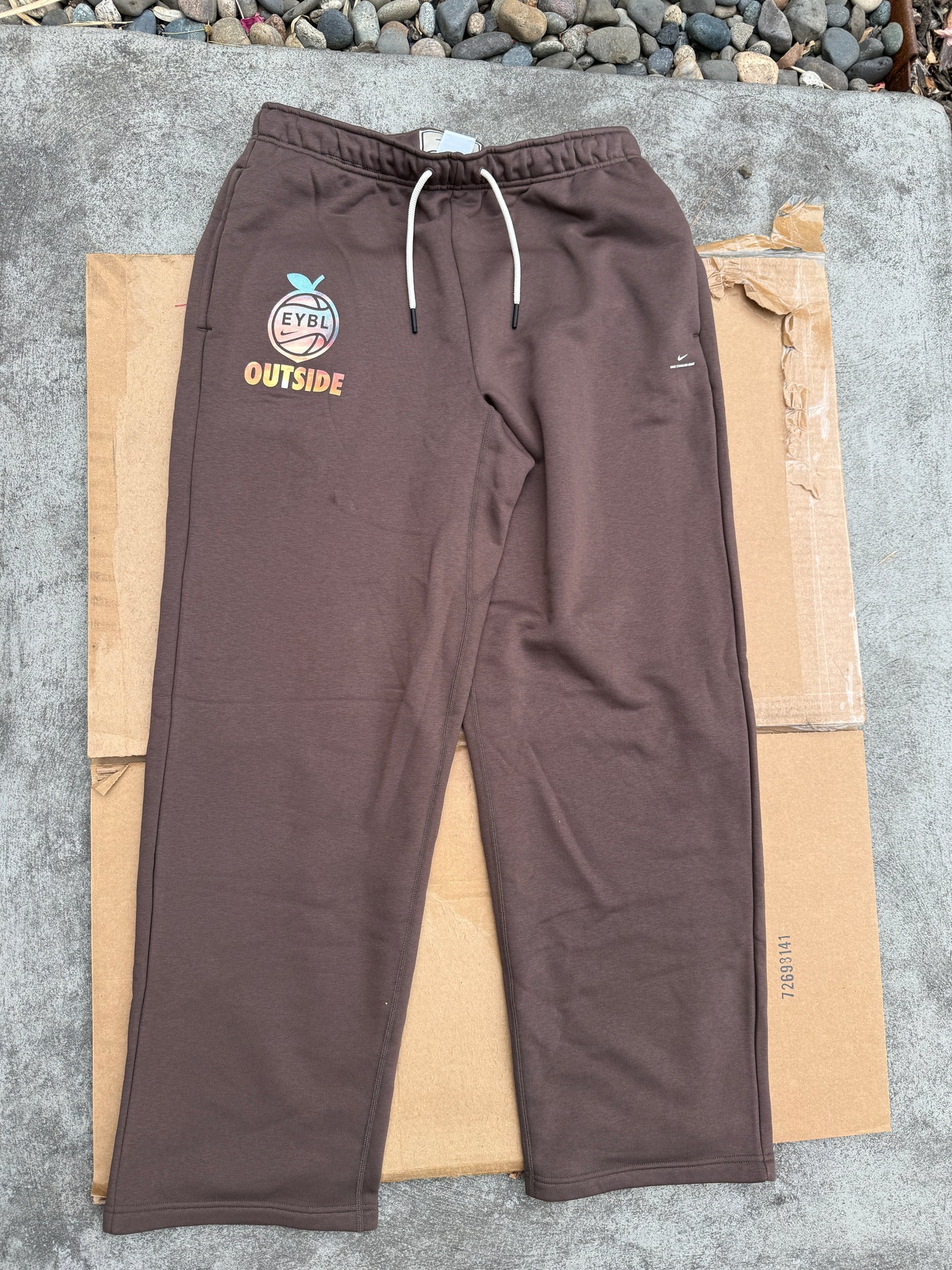 Eybl Peach Jam sweats (M)