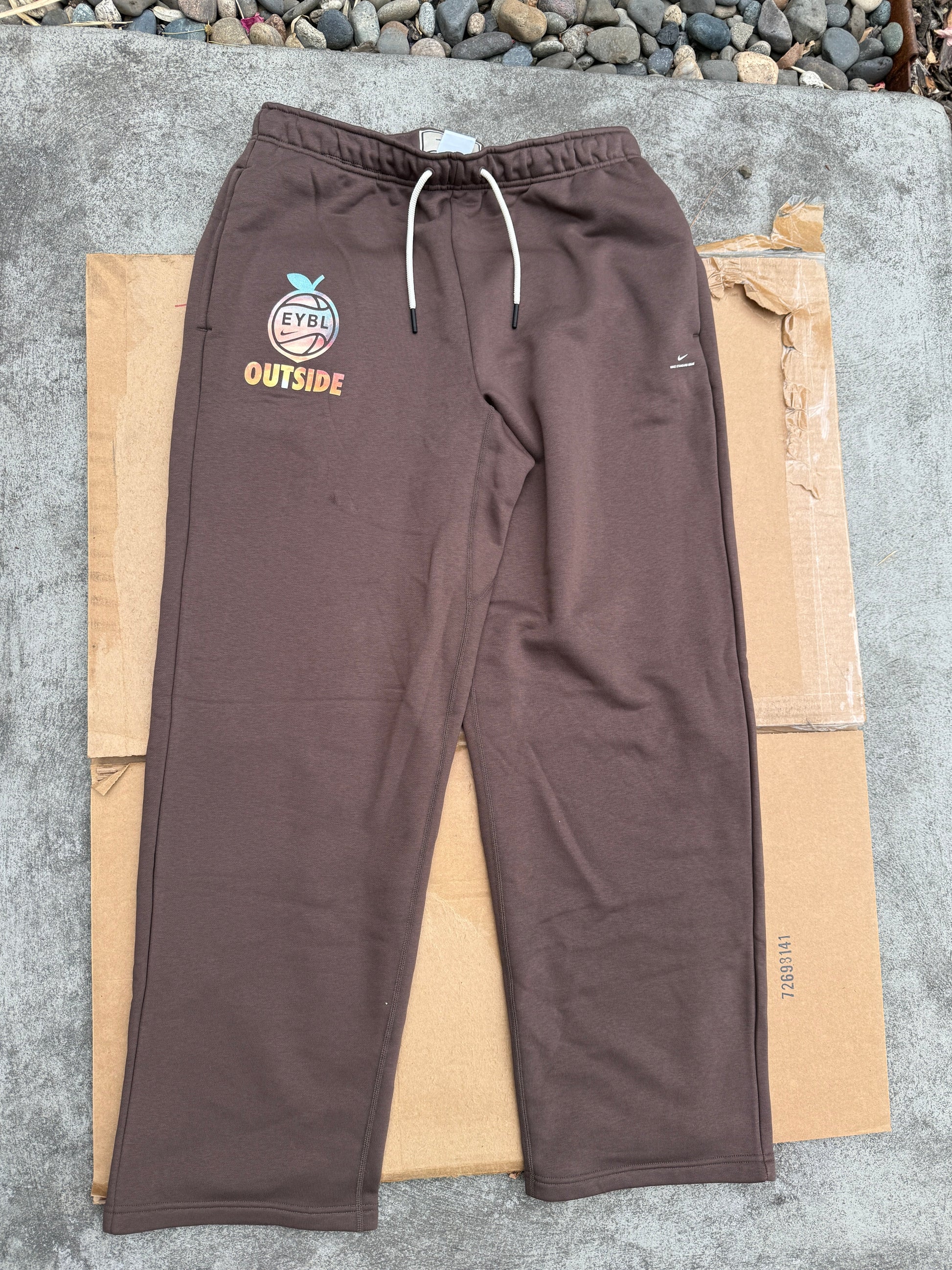 Eybl Peach Jam sweats (M)