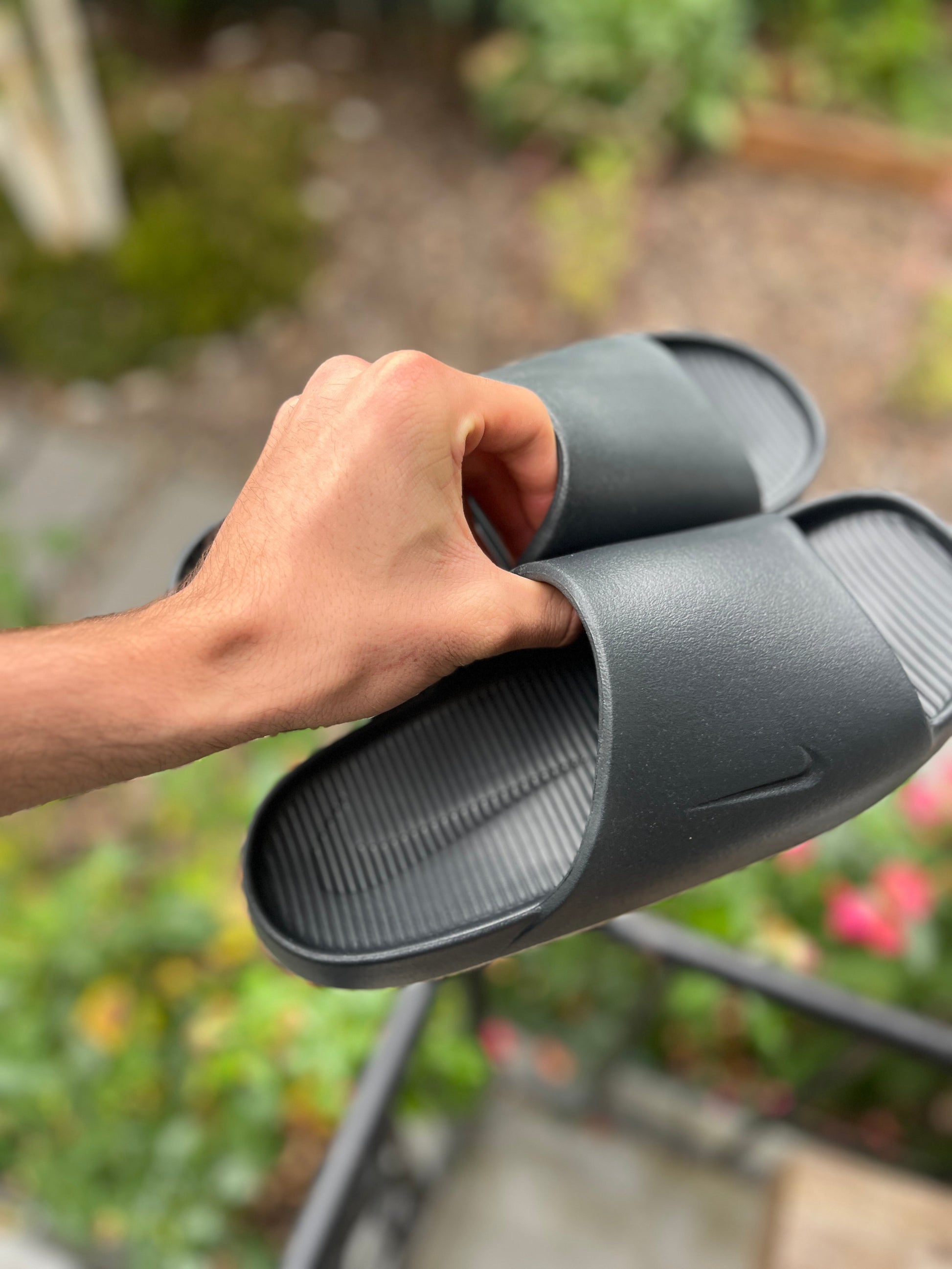 EYBL calm slide (8 / 10 / 11)