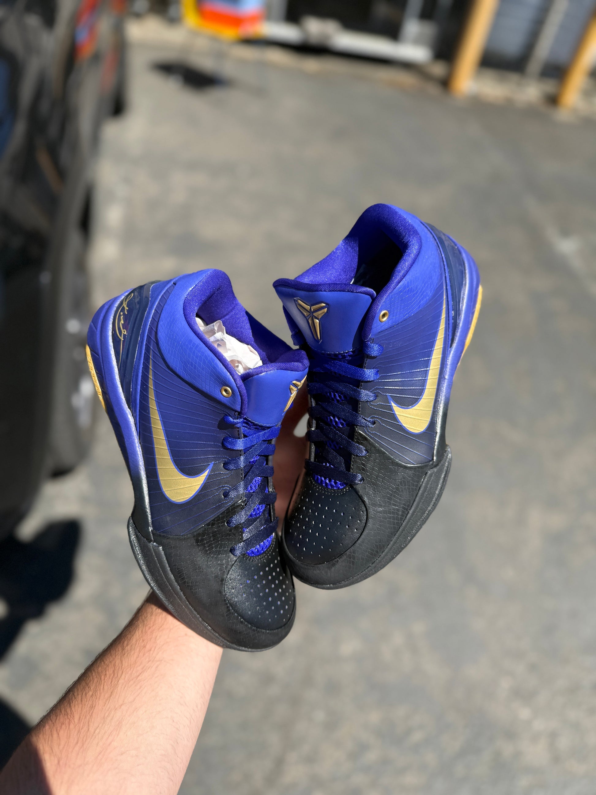 Gradient Away (size 10)