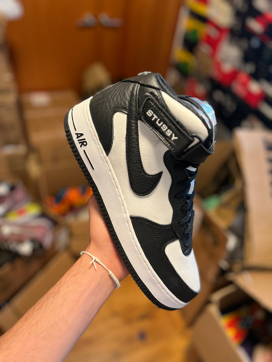 Airforce 1 ‘Stussy’ (size 12)